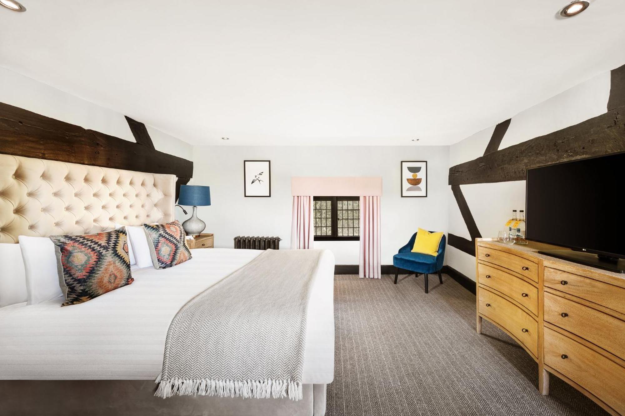 Voco Lythe Hill Hotel & Spa By Ihg เฮเซิลเมียร์ ภายนอก รูปภาพ
